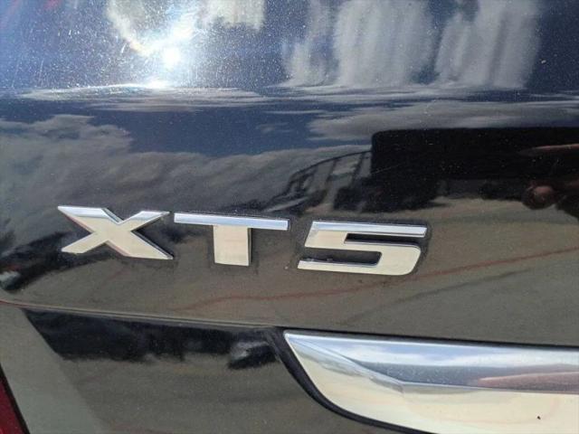 2017 Cadillac XT5 Premium Luxury
