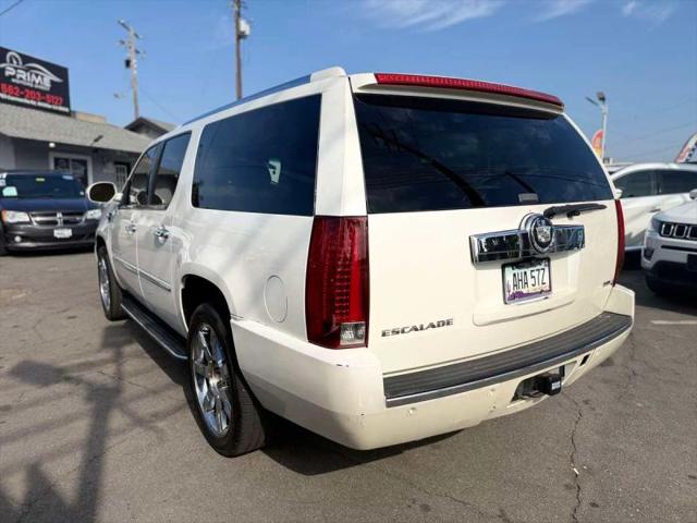 2007 Cadillac Escalade ESV Standard