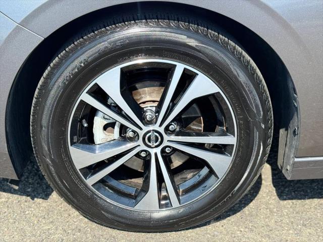 2021 Nissan Sentra SV Xtronic CVT