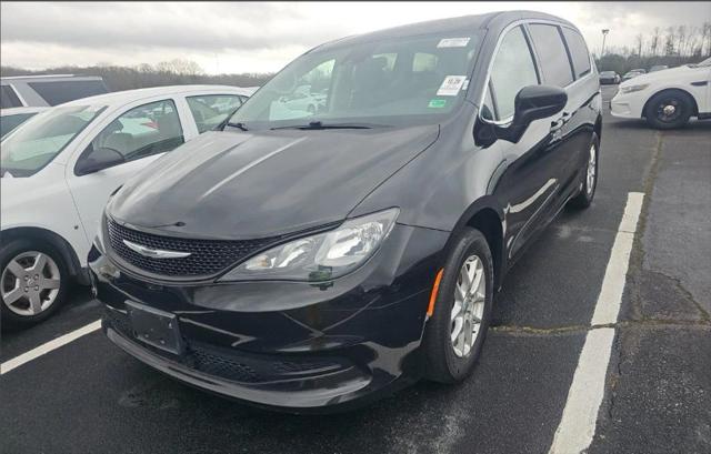 2024 Chrysler Voyager LX