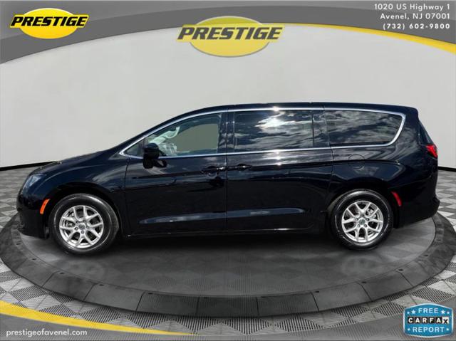 2024 Chrysler Voyager LX