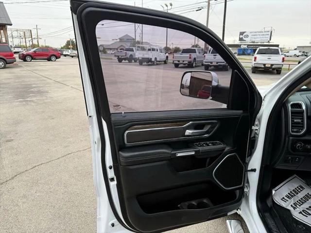 2020 Ram 1500 Laramie Crew Cab 4x4 5'7" Box