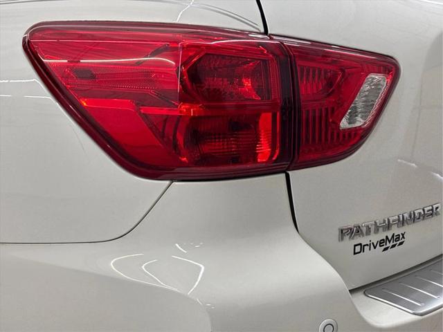 2020 Nissan Pathfinder SV 4WD
