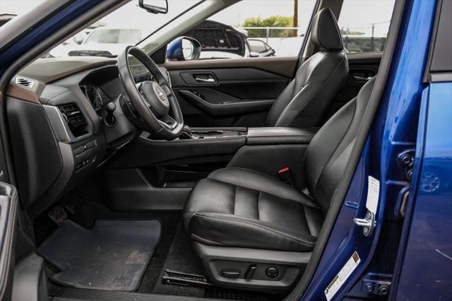 2023 Nissan Rogue SL FWD