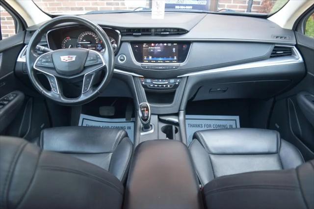2019 Cadillac XT5 Premium Luxury