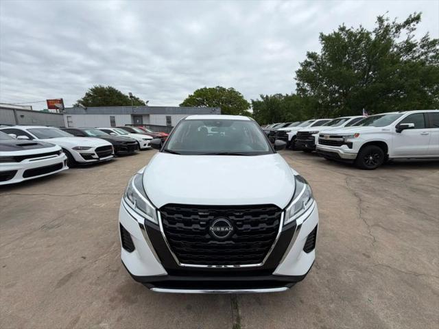 2024 Nissan Kicks S Xtronic CVT