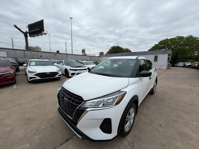 2024 Nissan Kicks S Xtronic CVT