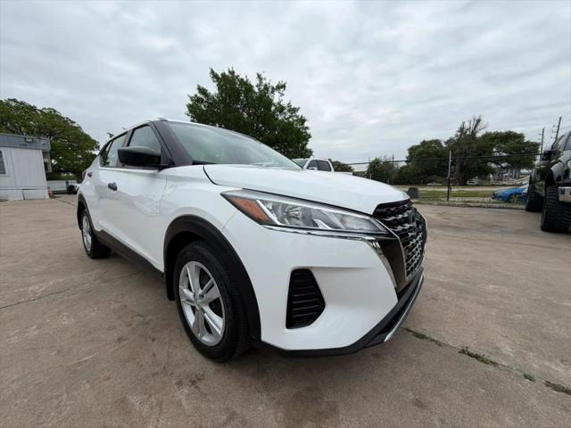 2024 Nissan Kicks S Xtronic CVT