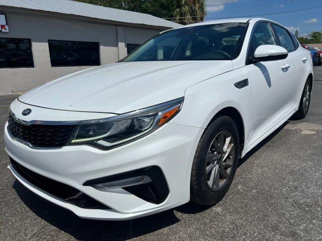 2020 Kia Optima LX