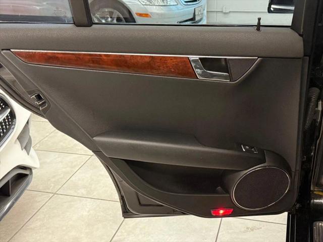 2011 Mercedes-Benz C 350 Sport