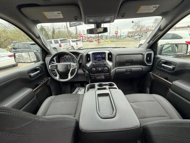 2020 Chevrolet Silverado 1500 4WD Crew Cab Short Bed RST