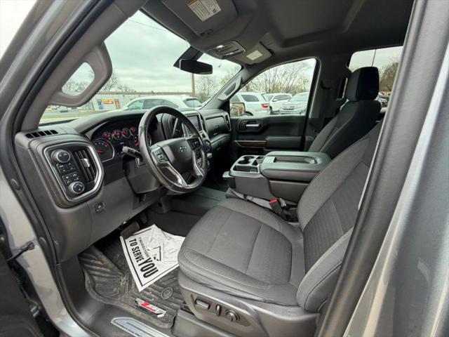 2020 Chevrolet Silverado 1500 4WD Crew Cab Short Bed RST
