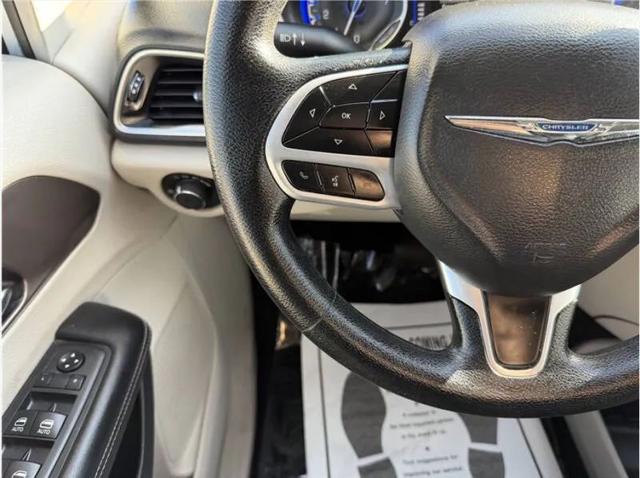 2021 Chrysler Voyager LXI
