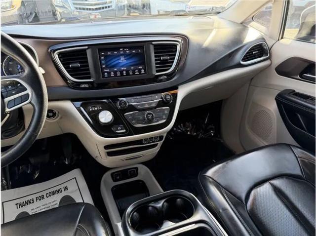 2021 Chrysler Voyager LXI