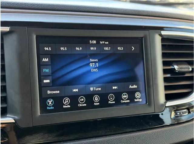 2021 Chrysler Voyager LXI