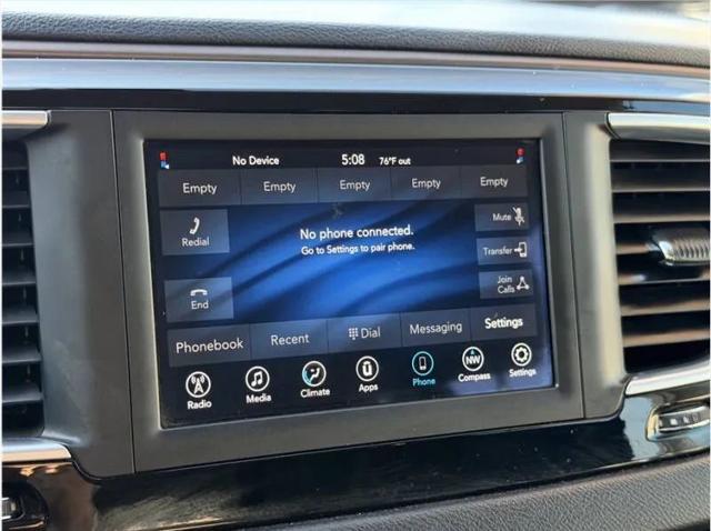 2021 Chrysler Voyager LXI