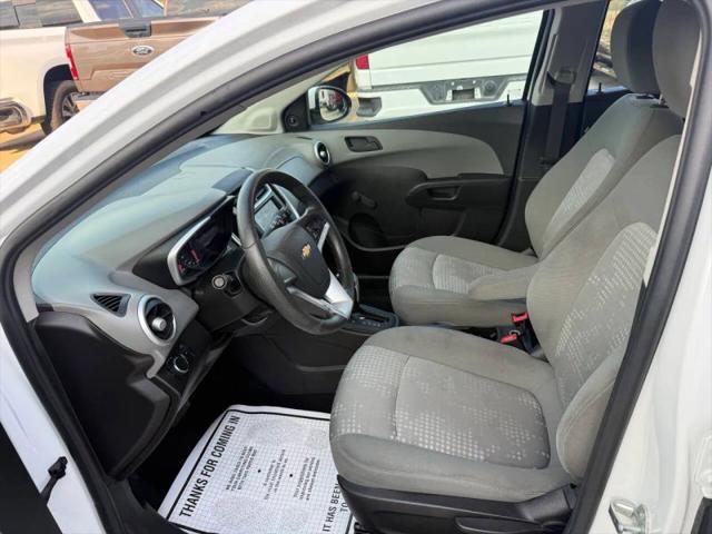 2020 Chevrolet Sonic FWD Hatchback 1FL 5-Door
