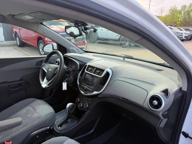 2020 Chevrolet Sonic FWD Hatchback 1FL 5-Door