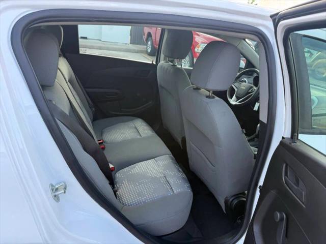 2020 Chevrolet Sonic FWD Hatchback 1FL 5-Door