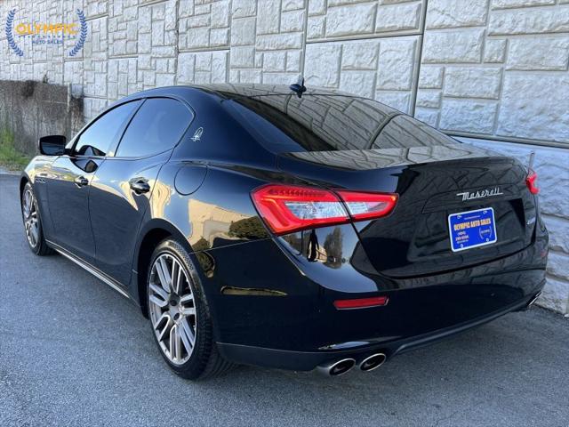 2015 Maserati Ghibli Base