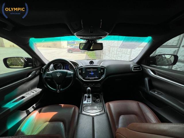 2015 Maserati Ghibli Base