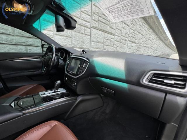 2015 Maserati Ghibli Base