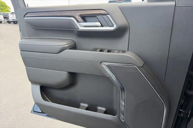 2026 GMC Sierra 1500 Crew Cab, Short Bed, SLE, 4WD