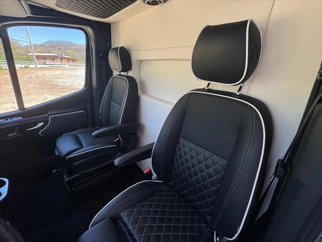 2024 Mercedes-Benz Sprinter 3500XD High Roof 4-Cyl Diesel HO