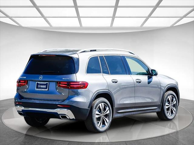 2026 Mercedes-Benz GLB 4MATIC