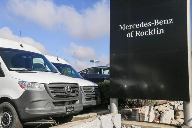2026 Mercedes-Benz GLB 4MATIC