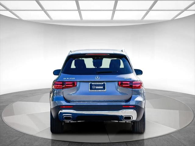 2026 Mercedes-Benz GLB 4MATIC