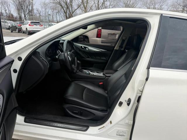 2020 INFINITI Q50 LUXE