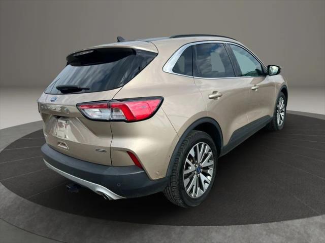 2020 Ford Escape Titanium Hybrid