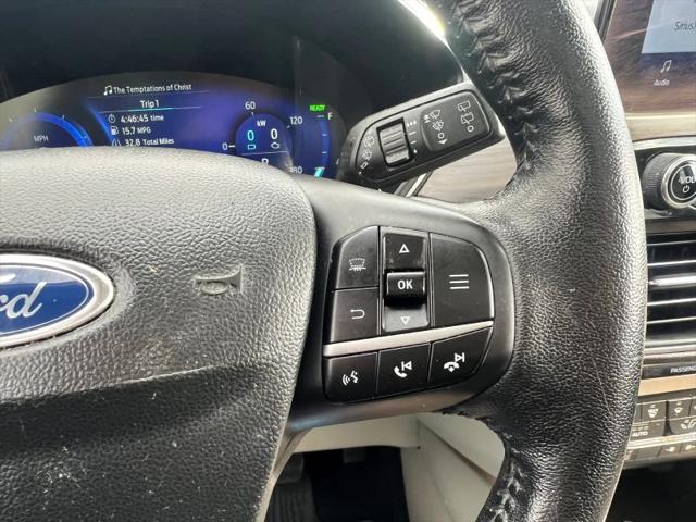 2020 Ford Escape Titanium Hybrid