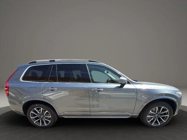 2018 Volvo XC90 T5 Momentum