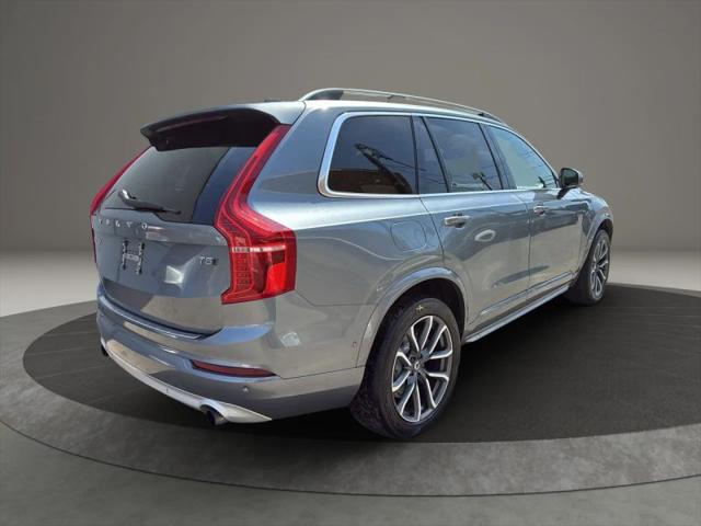 2018 Volvo XC90 T5 Momentum