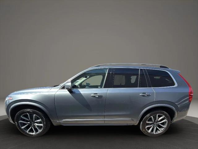 2018 Volvo XC90 T5 Momentum