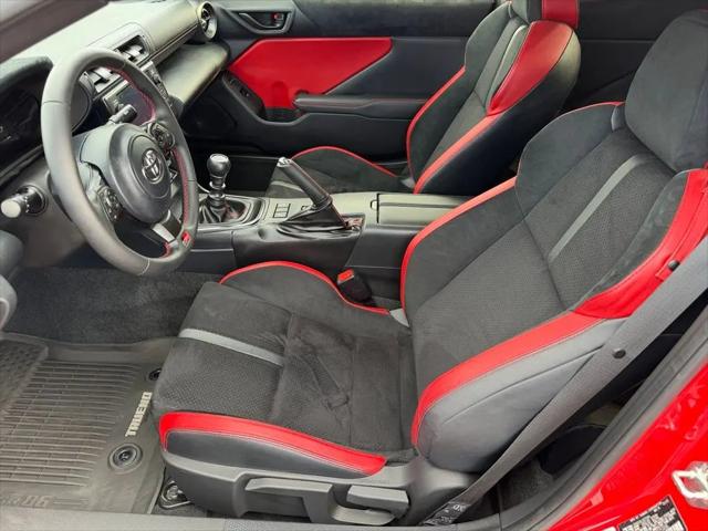 2024 Toyota GR86 TRUENO Edition