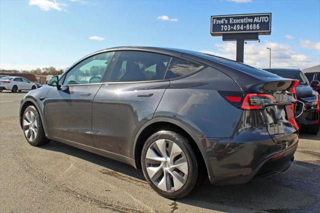 2024 Tesla Model Y Base