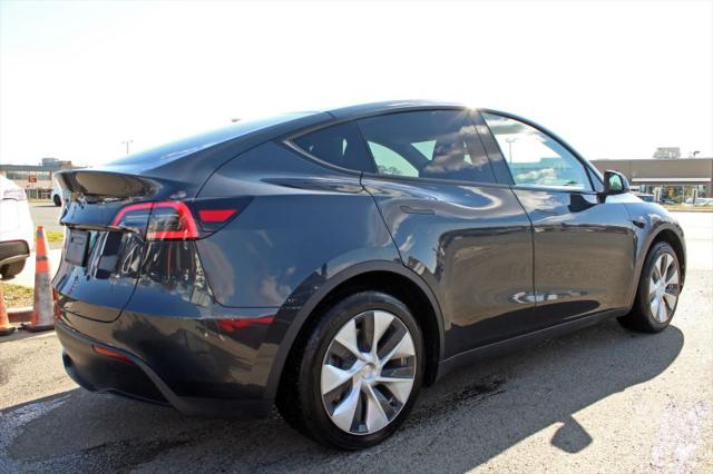 2024 Tesla Model Y Base