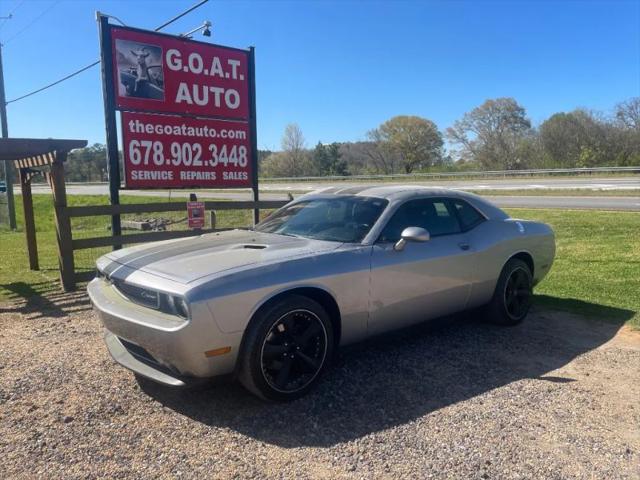 2011 Dodge Challenger Base