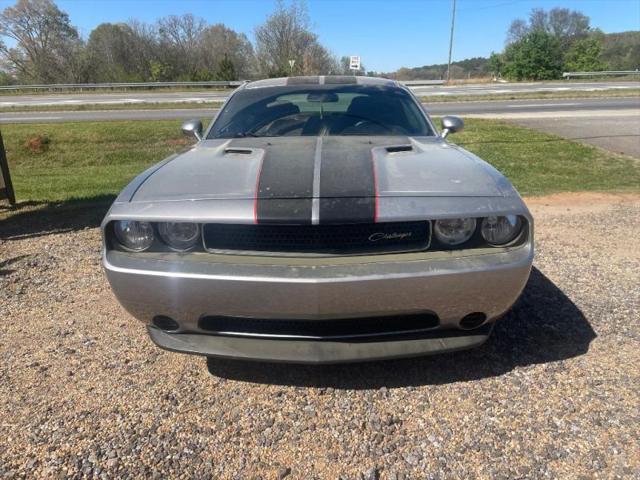 2011 Dodge Challenger Base