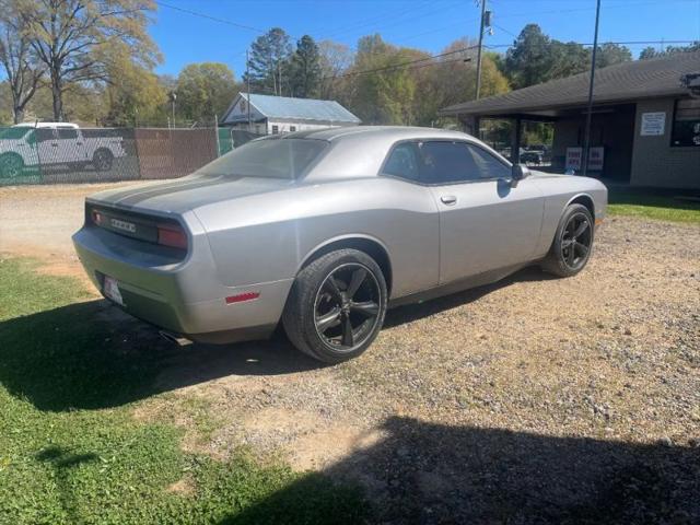 2011 Dodge Challenger Base