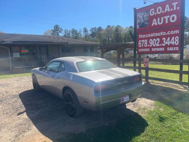 2011 Dodge Challenger Base