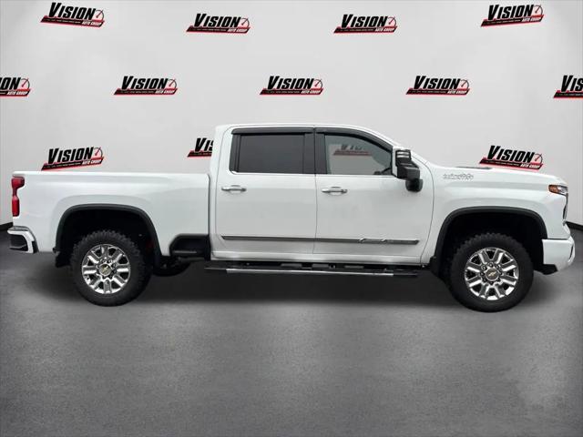 2024 Chevrolet Silverado 2500HD 4WD Crew Cab Standard Bed High Country