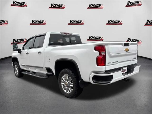 2024 Chevrolet Silverado 2500HD 4WD Crew Cab Standard Bed High Country