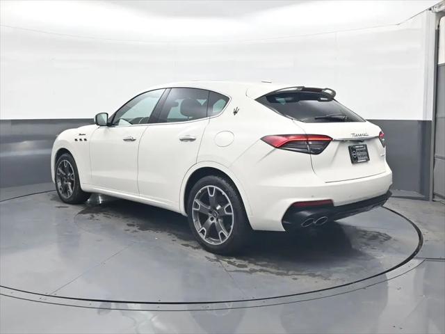 2023 Maserati Levante Modena