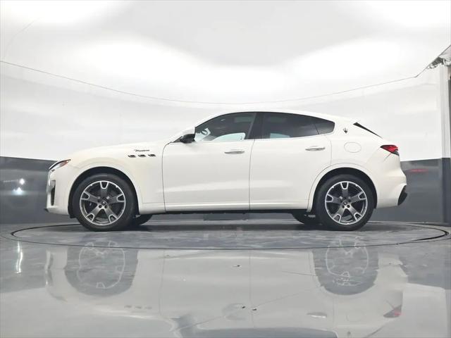 2023 Maserati Levante Modena