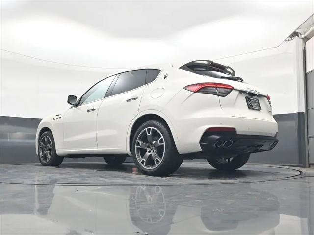 2023 Maserati Levante Modena