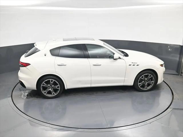 2023 Maserati Levante Modena
